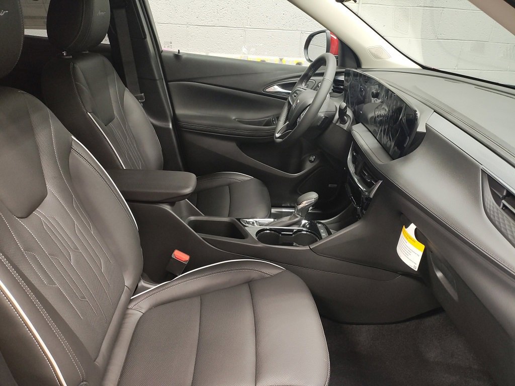 New 2026 Buick Encore GX Avenir w/ Avenir Technology Package image 7
