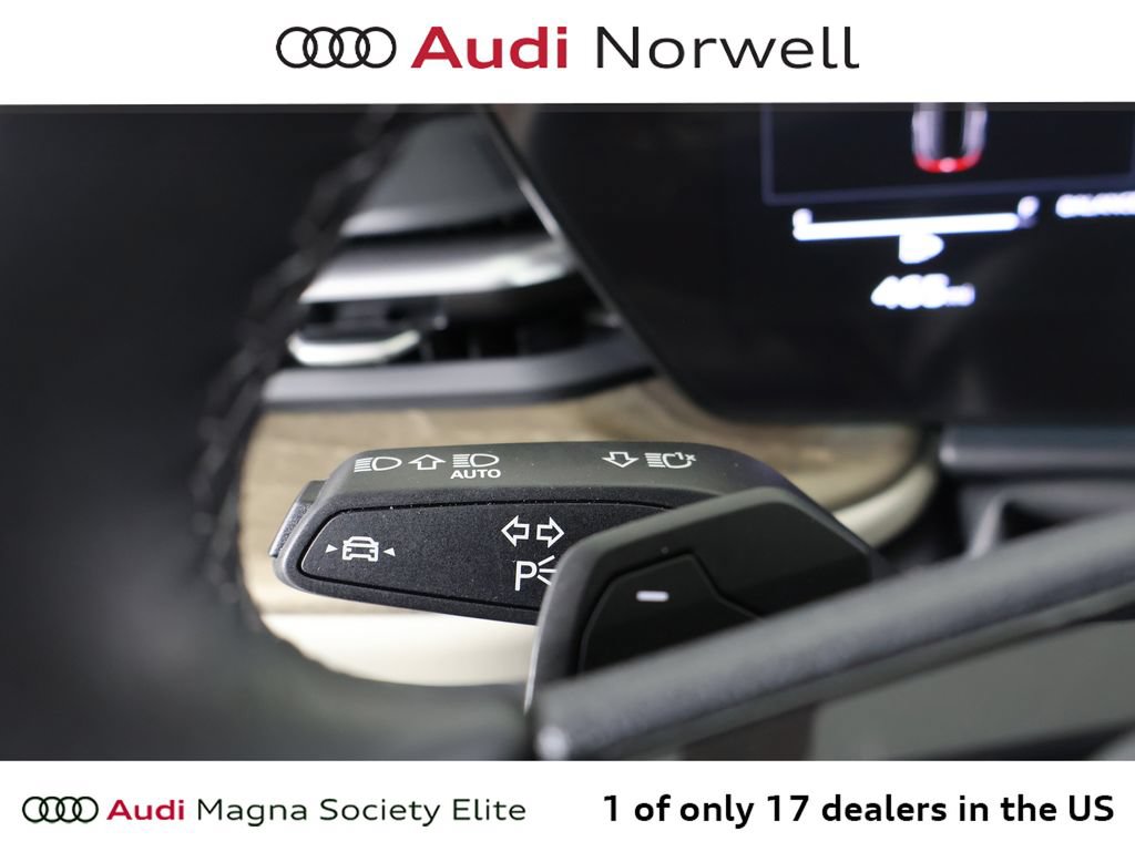 Used 2025 Audi Q5 Premium Plus w/ Premium Plus AWD/4WD image 28