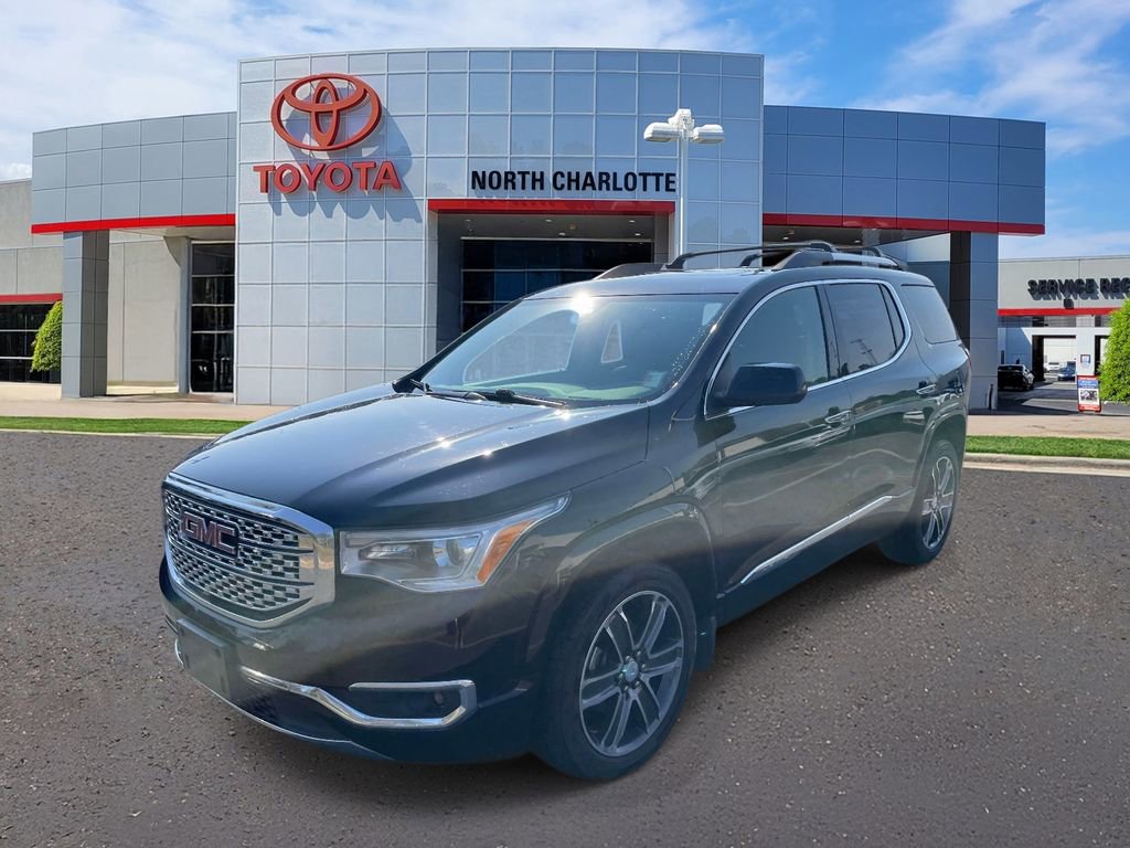 Used 2018 GMC Acadia Denali w/ Technology Package image 4