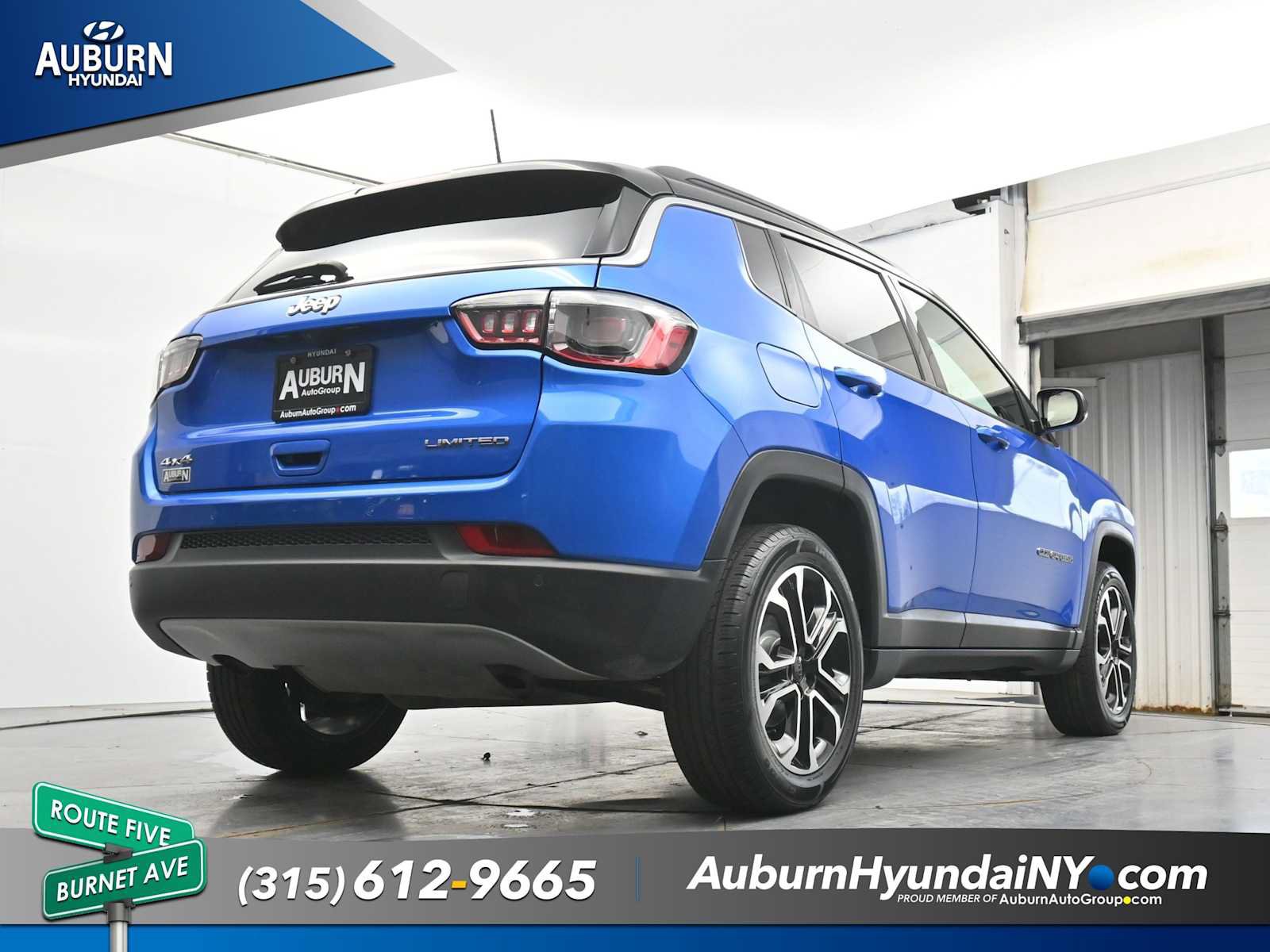 Used 2024 Jeep Compass Limited AWD/4WD image 21