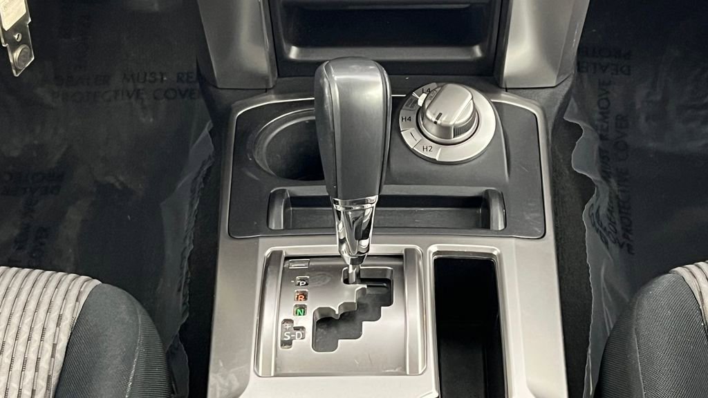 Used 2014 Toyota 4Runner SR5 image 22