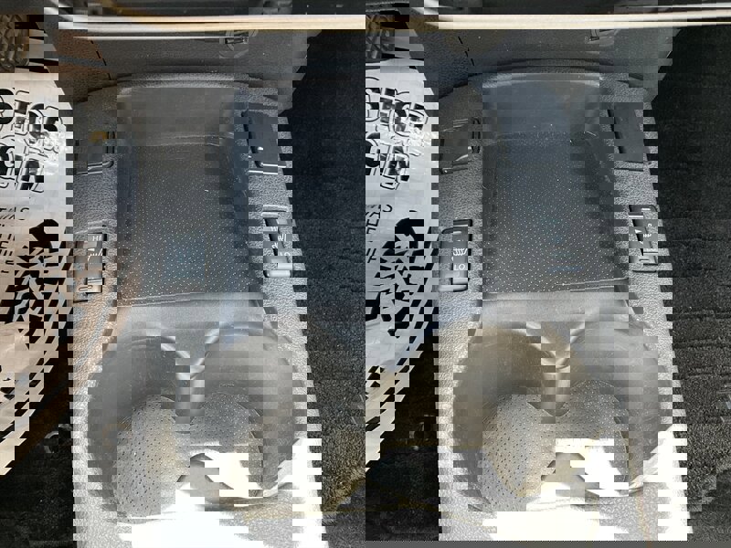 Used 2017 Nissan Leaf SV image 24