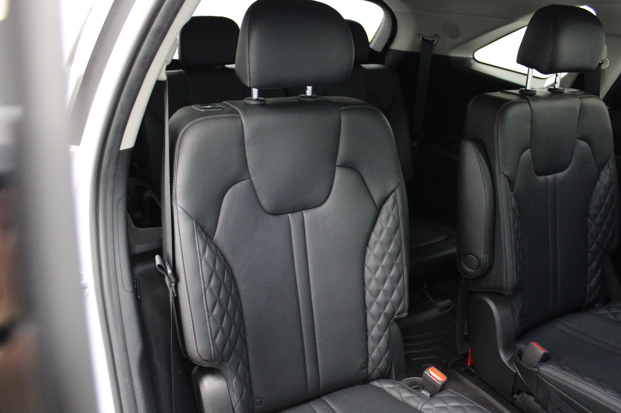 Used 2023 Kia Sorento SX Prestige AWD/4WD image 34