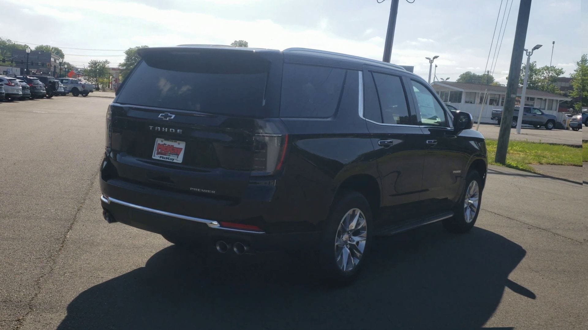 New 2026 Chevrolet Tahoe Premier w/ Sun And Tow Package AWD/4WD image 32