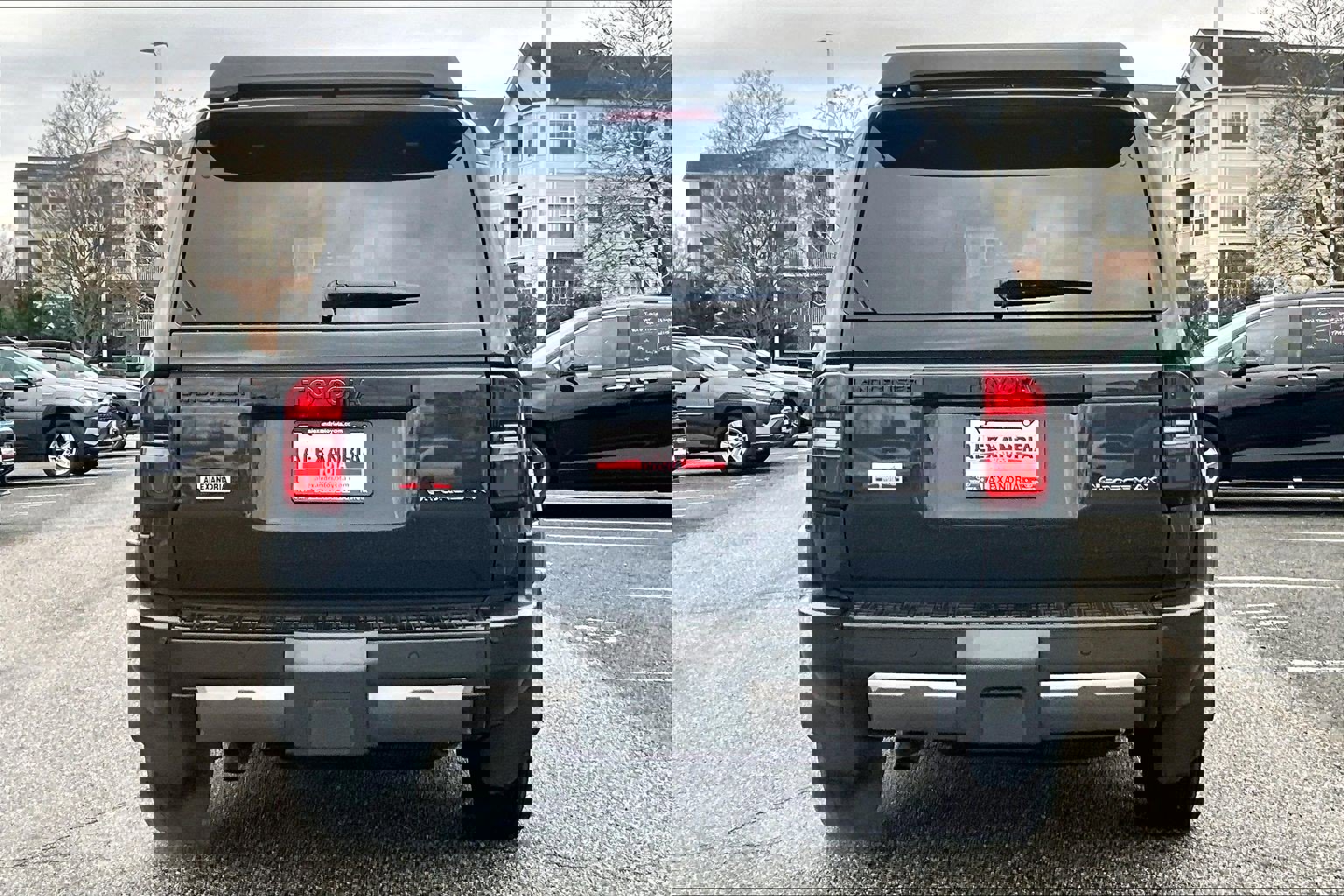 Used 2025 Toyota Land Cruiser image 4