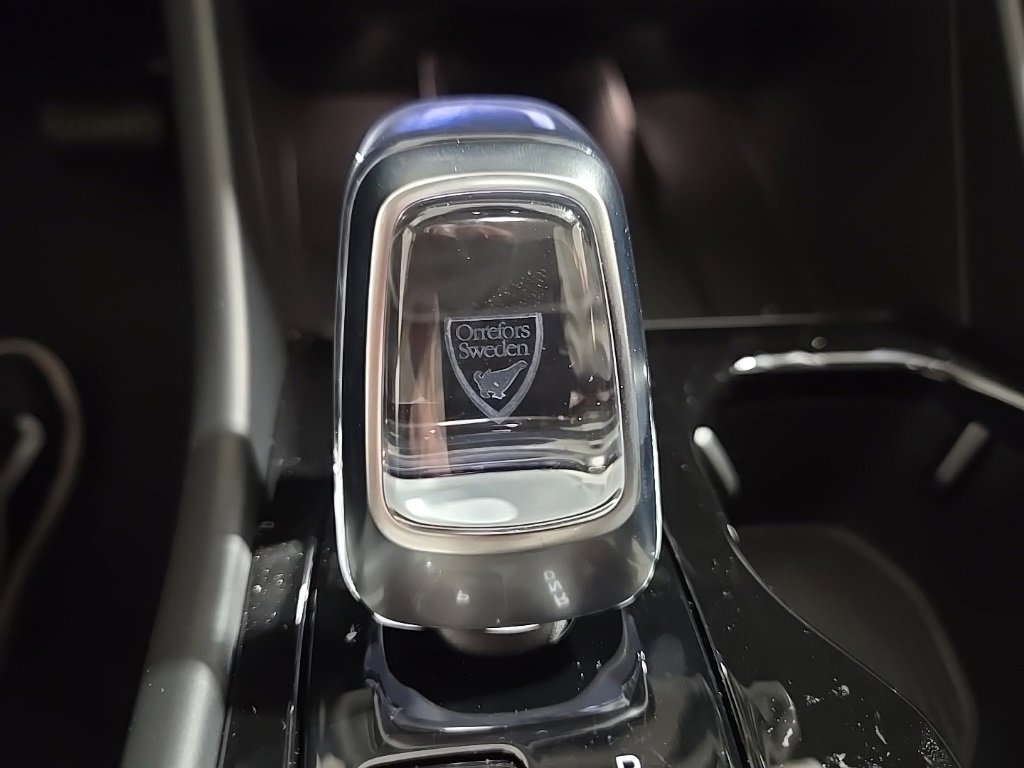 New 2026 Volvo XC40 B5 Ultra w/ Climate Package image 16