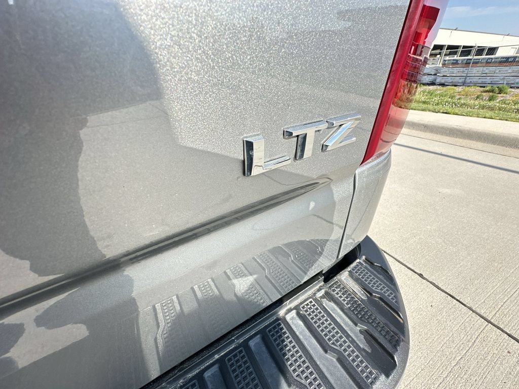 Certified 2024 Chevrolet Silverado 1500 LTZ AWD/4WD image 31