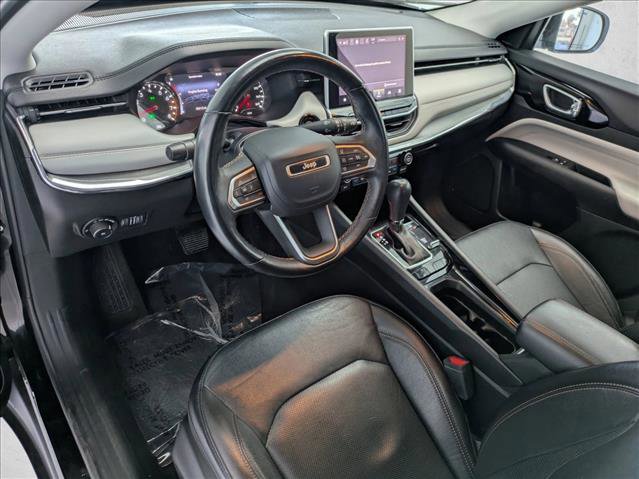 Used 2022 Jeep Compass Limited image 9