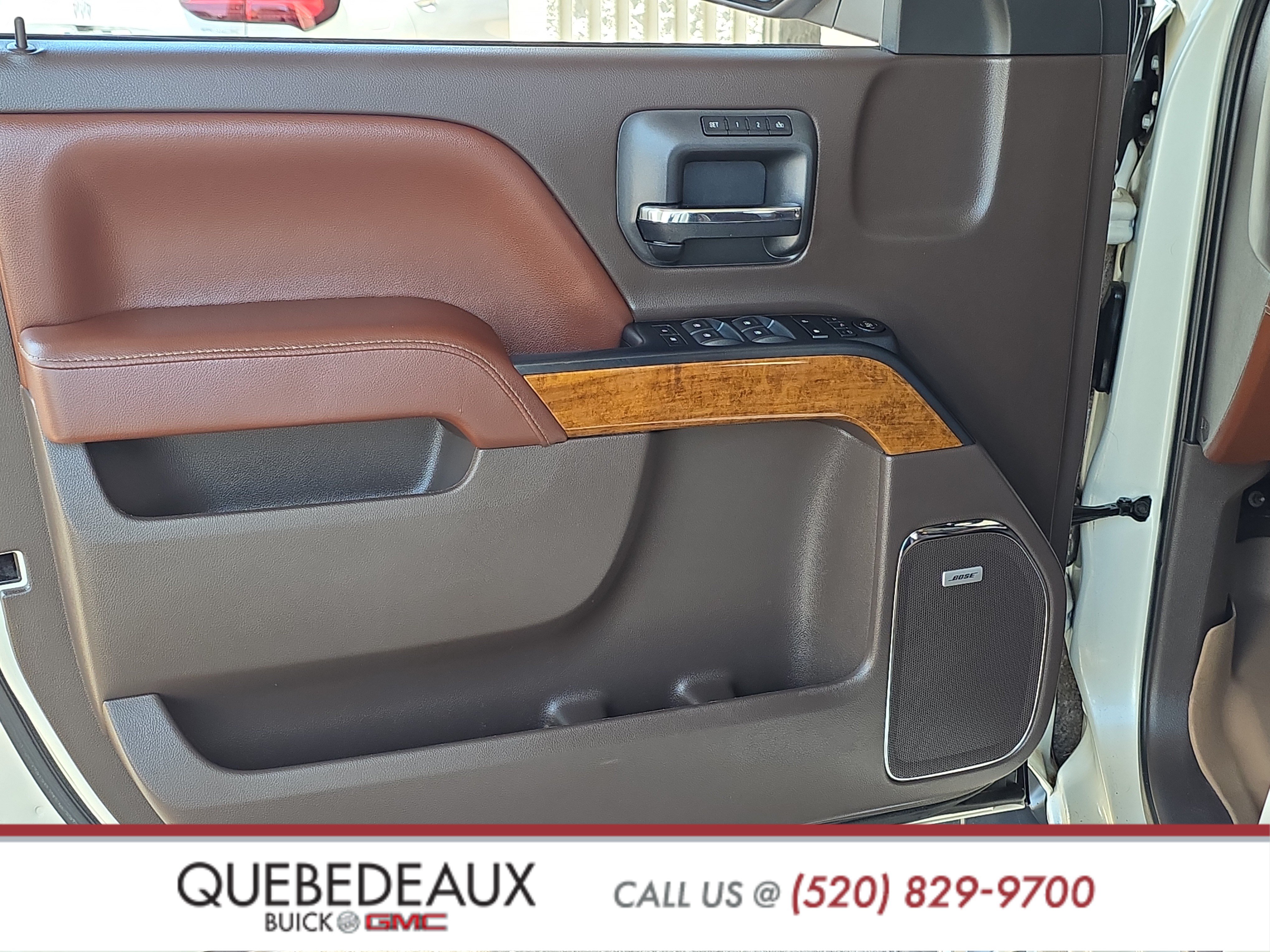 Used 2015 Chevrolet Silverado 1500 High Country w/ High Country Premium Package AWD/4WD image 9