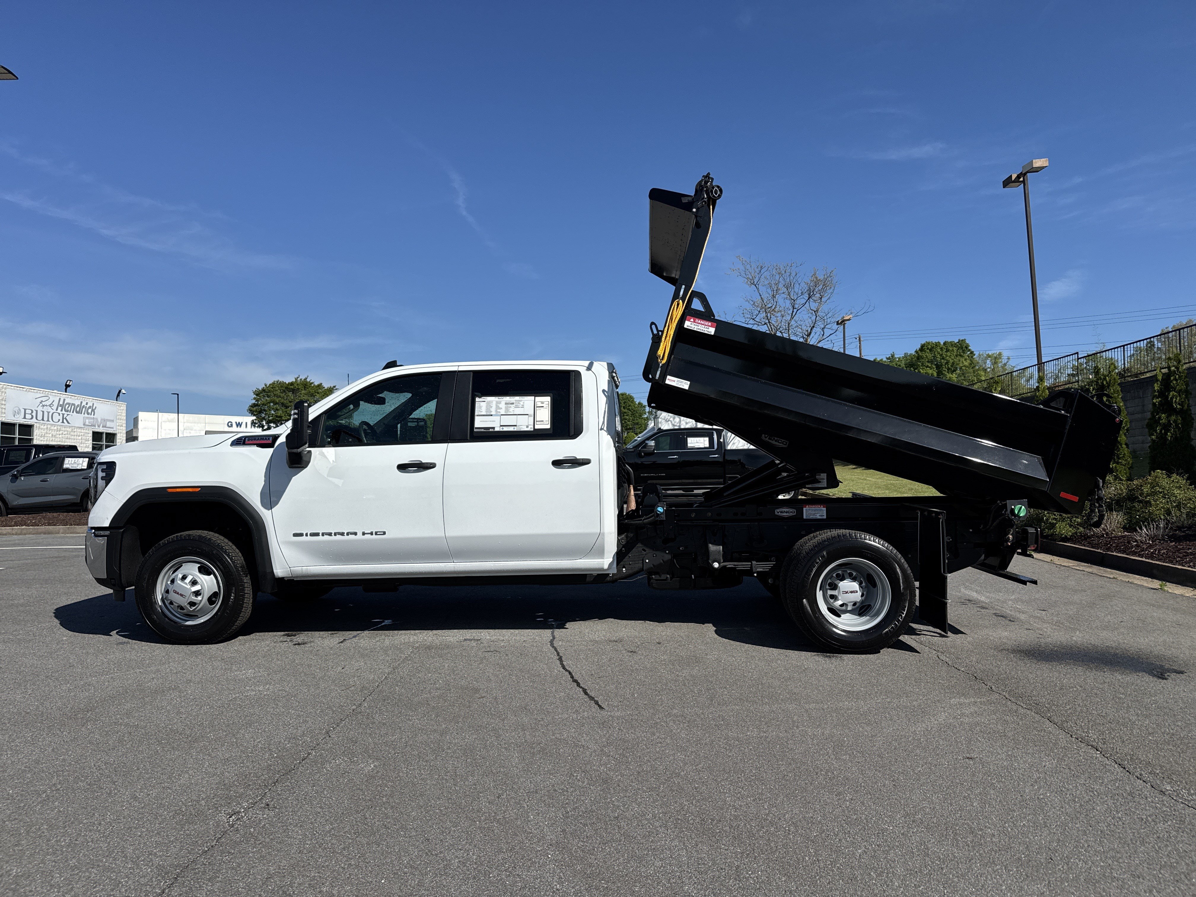 New 2026 GMC Sierra 3500 Pro w/ Convenience Package AWD/4WD image 18