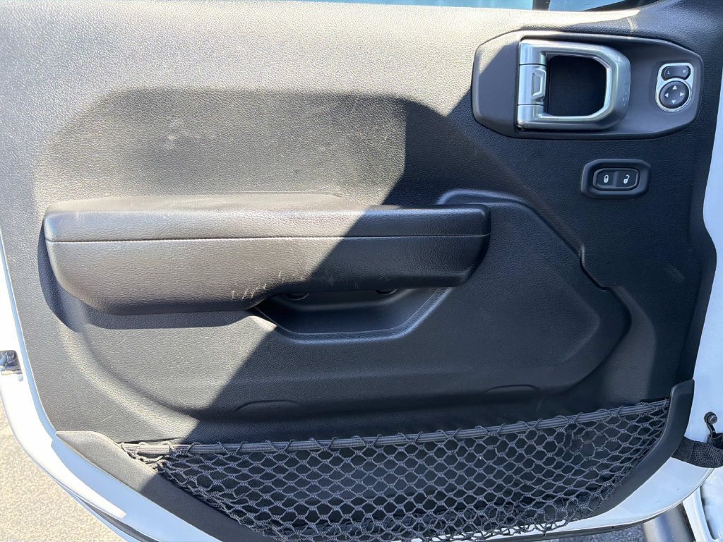 Used 2020 Jeep Gladiator Rubicon AWD/4WD image 27