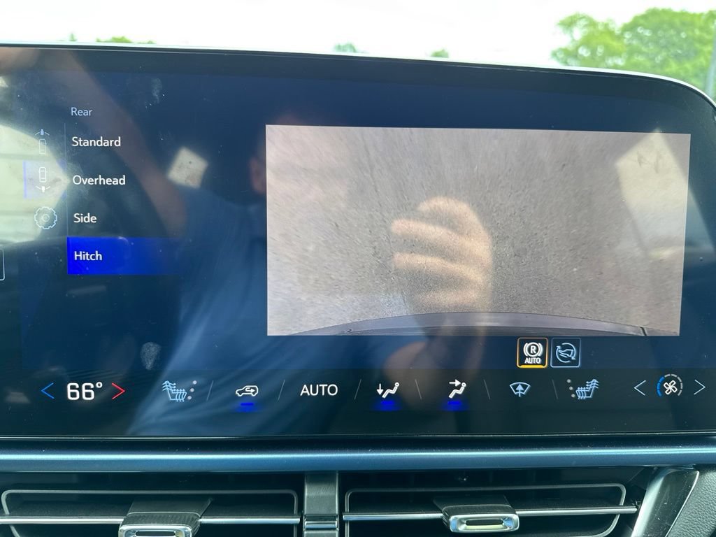 Used 2026 Chevrolet Equinox EV LT AWD/4WD image 36