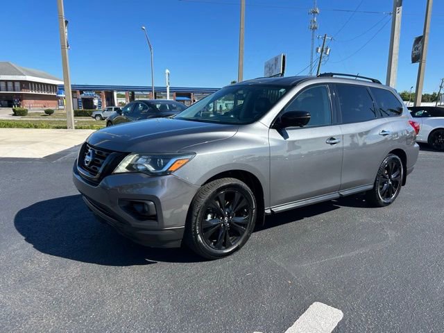 Used 2018 Nissan Pathfinder SL w/ Midnight Edition Package image 3