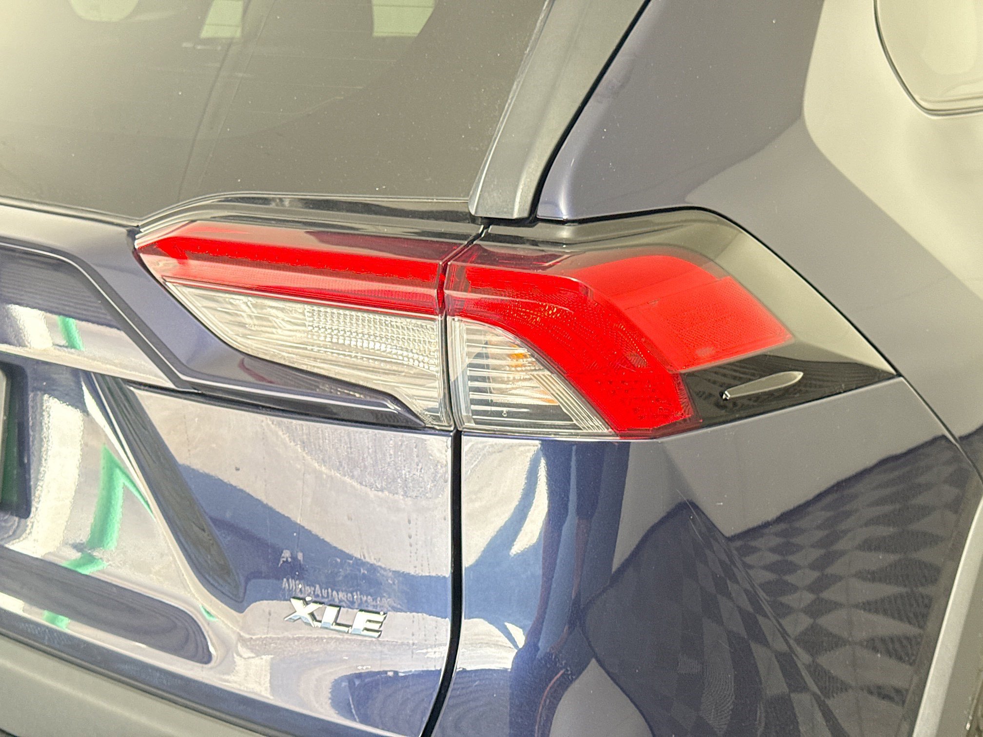 Used 2022 Toyota RAV4 XLE image 34