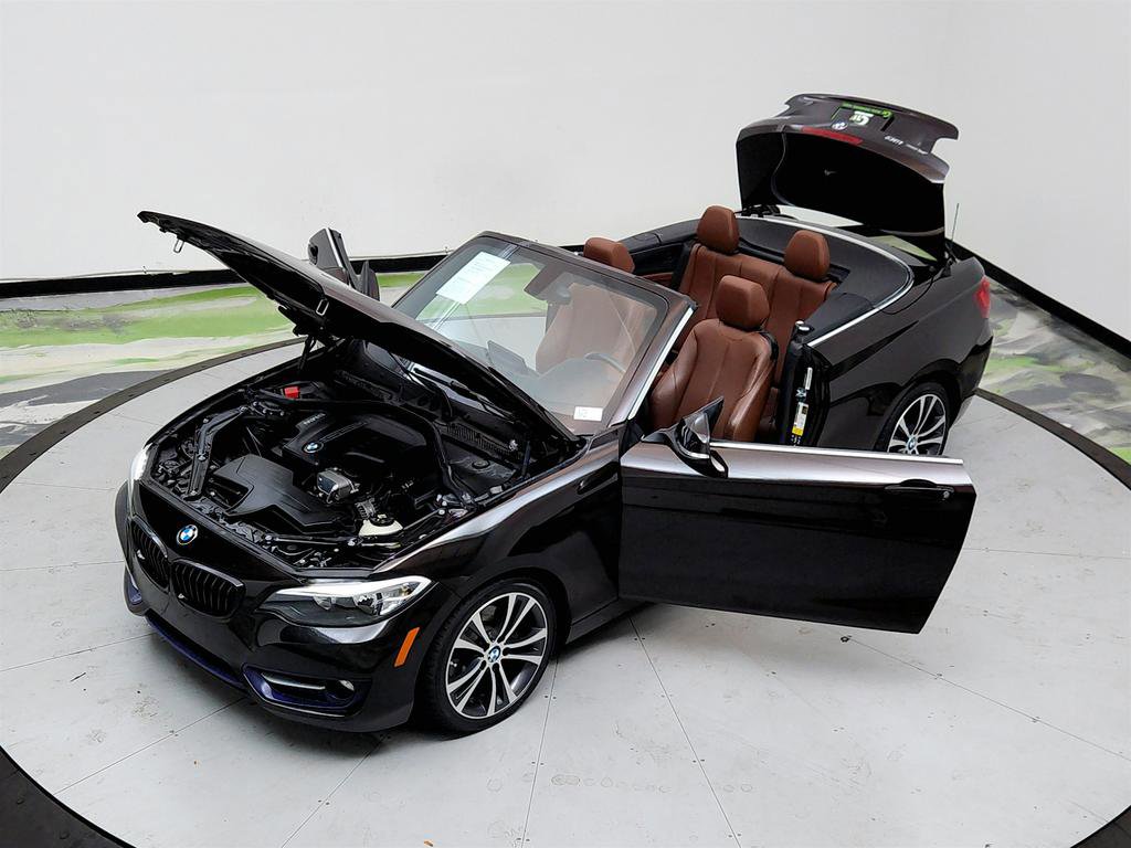 Used 2016 BMW 228i xDrive Convertible AWD/4WD image 32