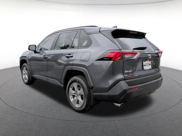 Used 2025 Toyota RAV4 XLE FWD image 4