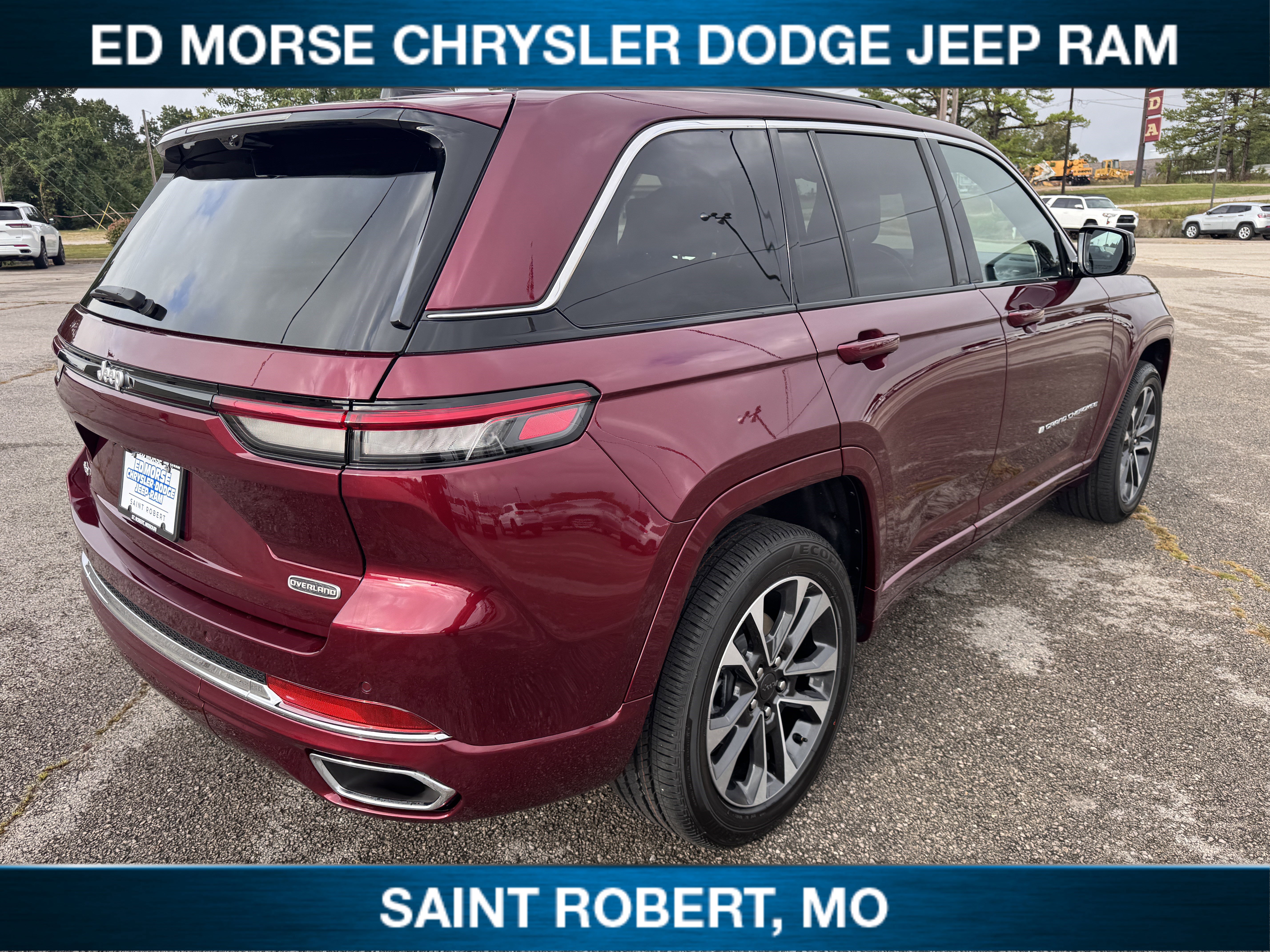 New 2025 Jeep Grand Cherokee Overland w/ Adv Protech Group III image 5