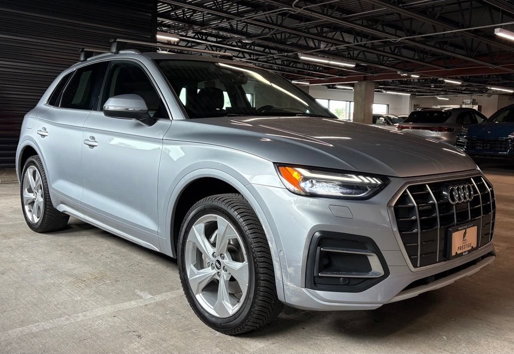 Used 2021 Audi Q5 Prestige AWD/4WD image 12