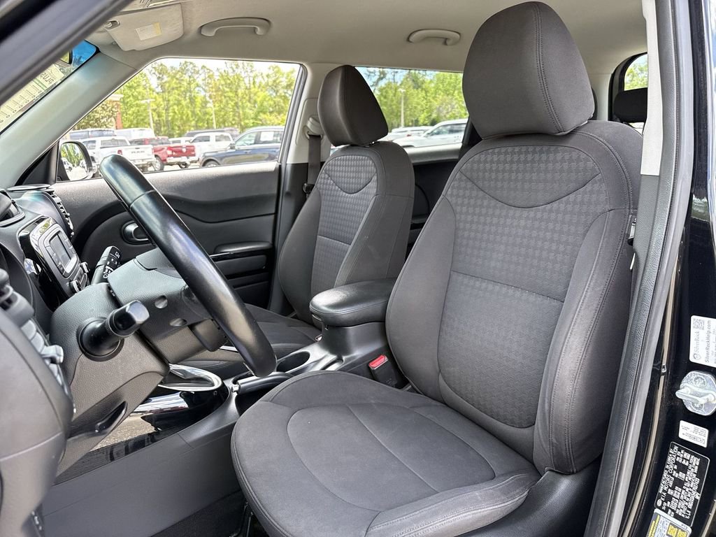 Used 2014 Kia Soul ! image 10