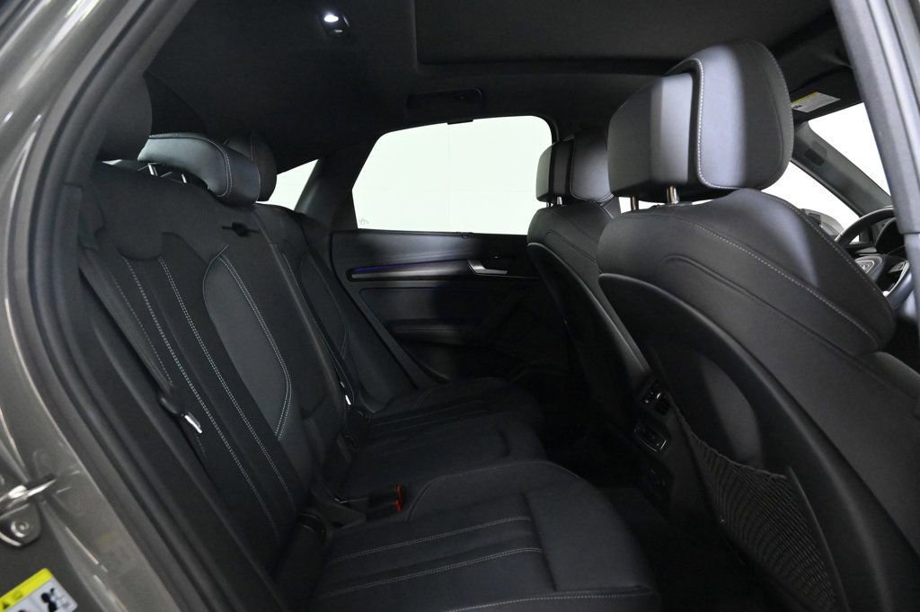 Used 2023 Audi Q5 2.0T Prestige w/ Prestige Package image 17