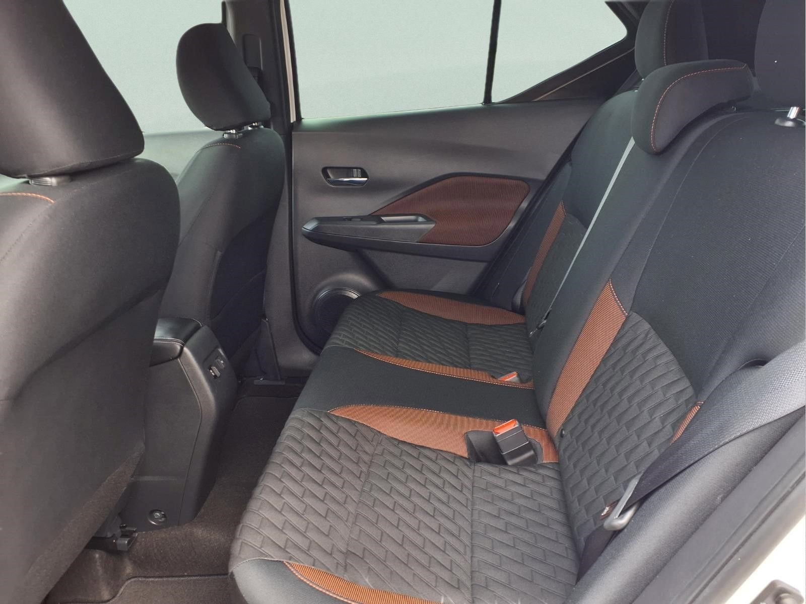 Used 2023 Nissan Kicks SR image 11