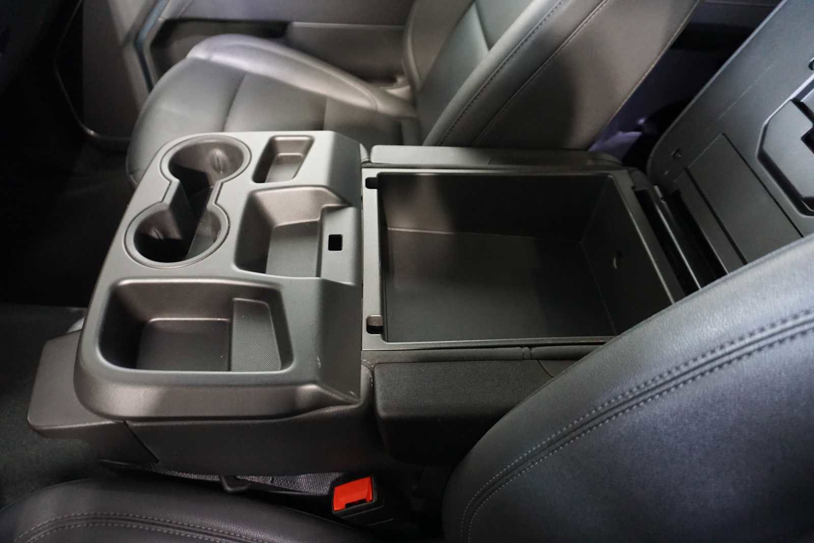 Certified 2025 GMC Sierra 1500 SLT image 23