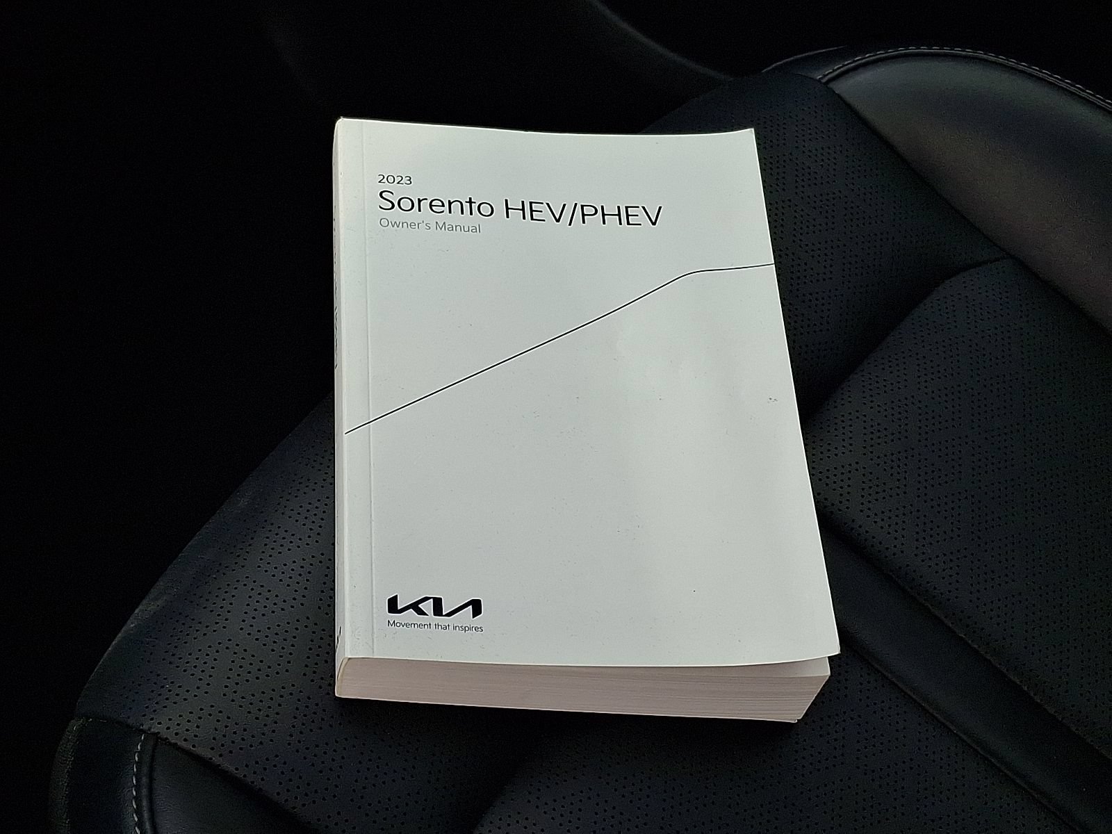 Certified 2023 Kia Sorento EX AWD/4WD image 23