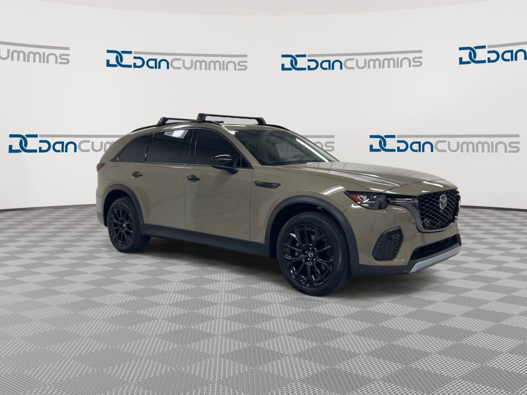 Used 2025 MAZDA CX-70 Plug-In Hybrid w/ Premium Pkg AWD/4WD image 2