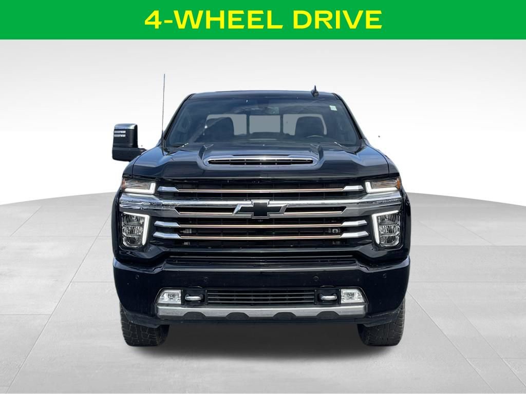 Used 2022 Chevrolet Silverado 2500 High Country image 3