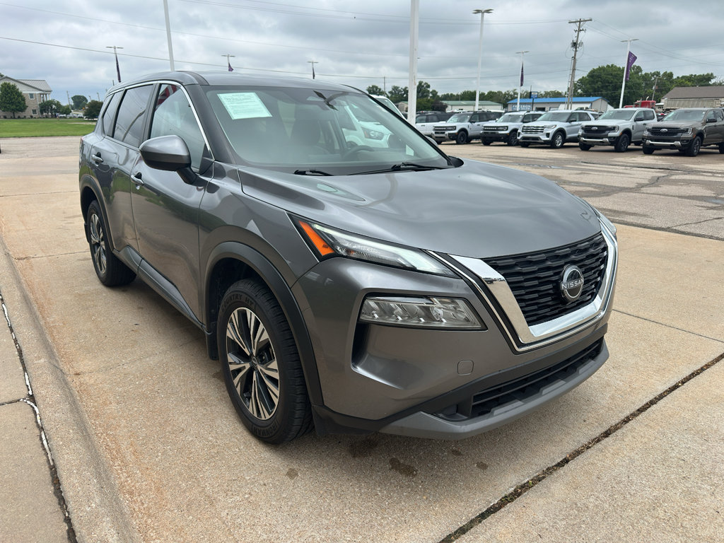 Used 2023 Nissan Rogue SV FWD image 6