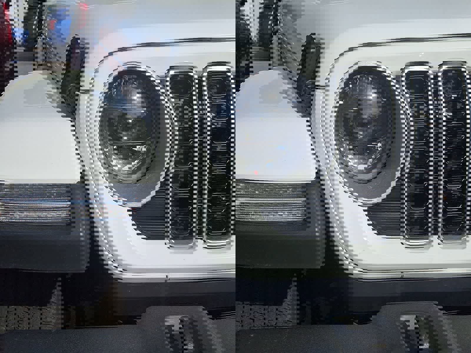 Used 2025 Jeep Wrangler Sahara w/ Safety Group image 4