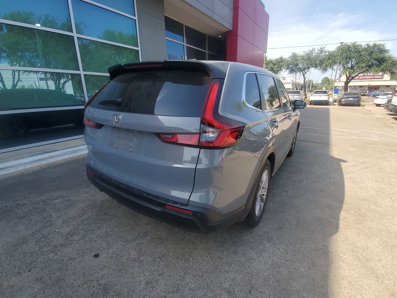 Used 2024 Honda CR-V EX-L image 6