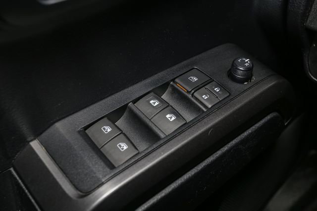 Used 2019 Toyota Tacoma TRD Off-Road AWD/4WD image 31