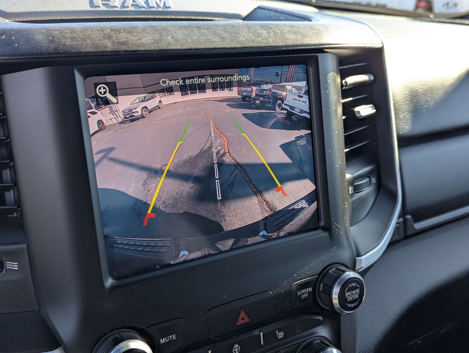 Used 2021 RAM 1500 Big Horn image 15