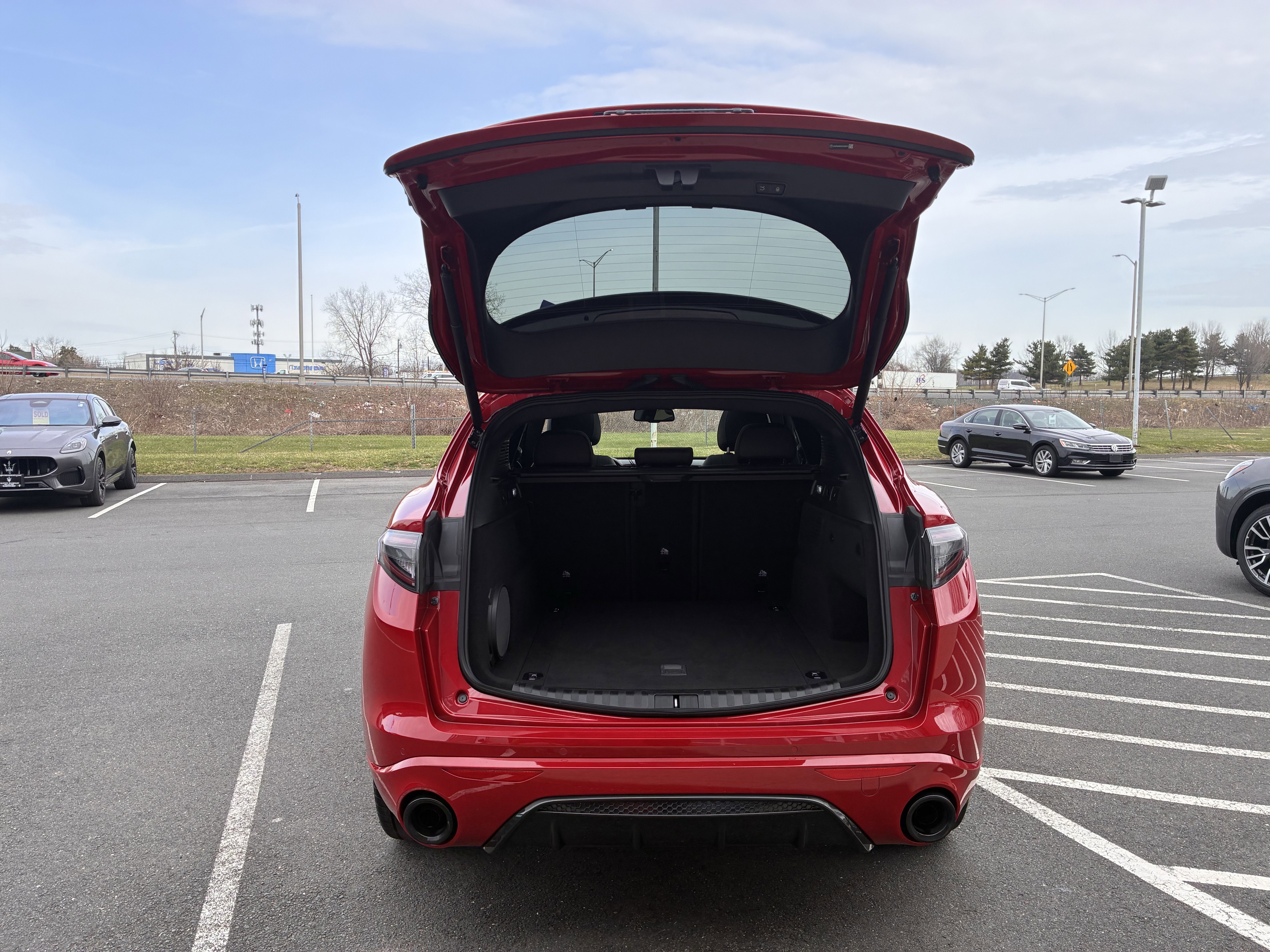 Certified 2025 Alfa Romeo Stelvio Tributo Italiano w/ Driving Assist Package image 32