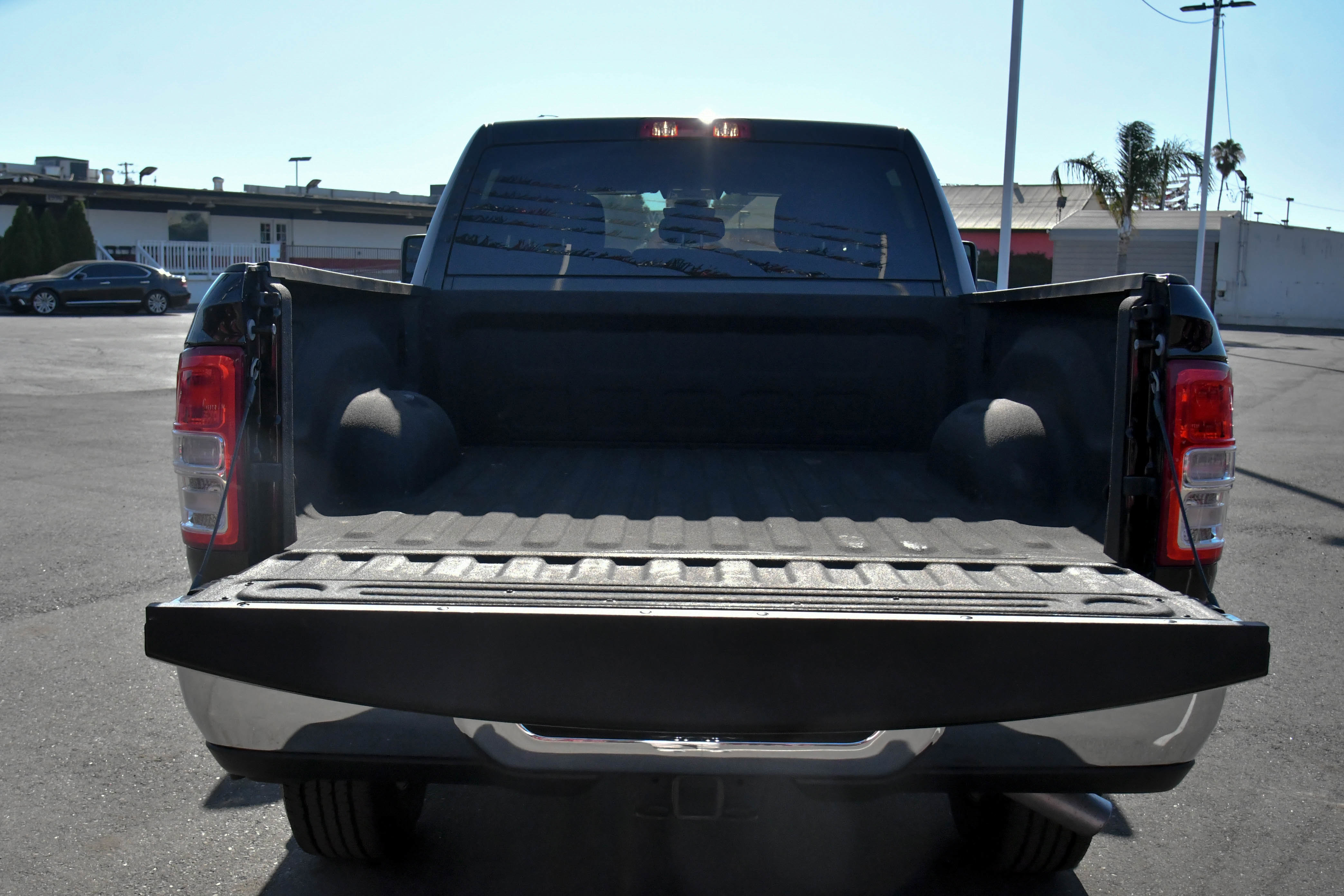 Used 2024 RAM 2500 Big Horn w/ Bed Utility Group image 44