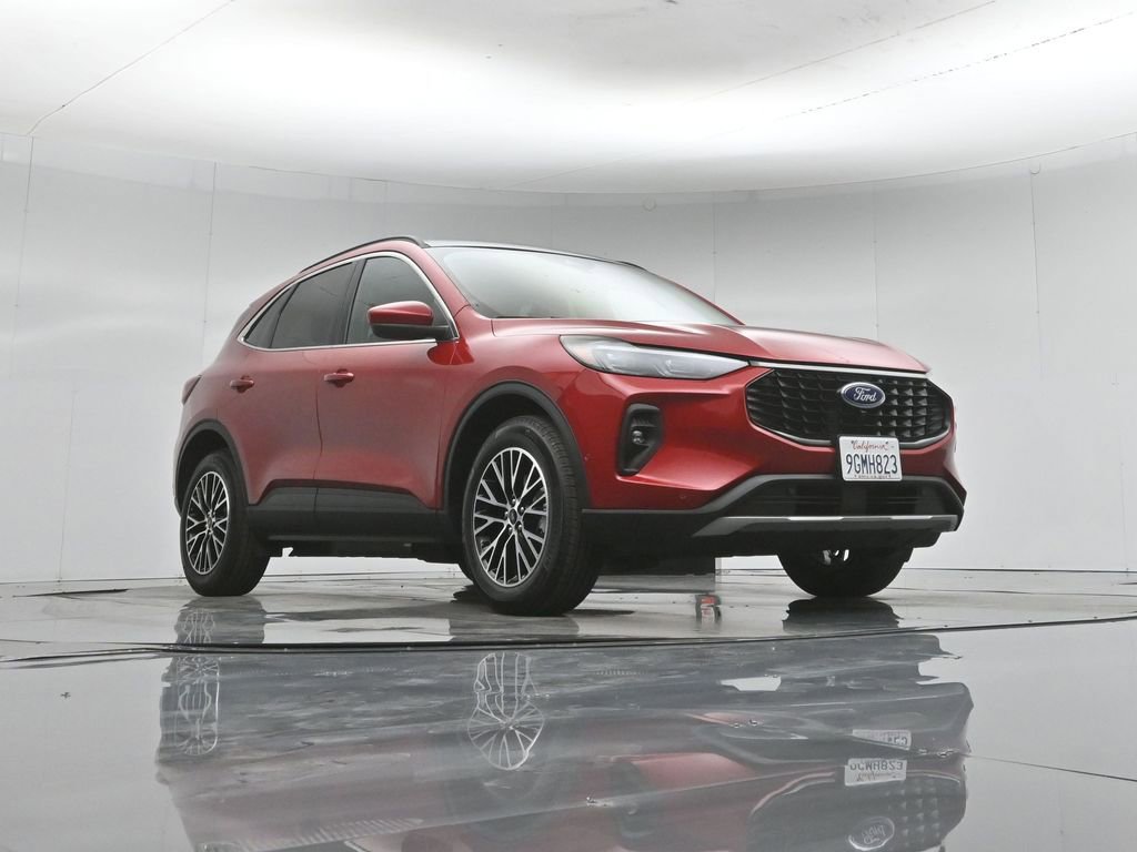 Used 2023 Ford Escape SE w/ PHEV Premium Package FWD image 49