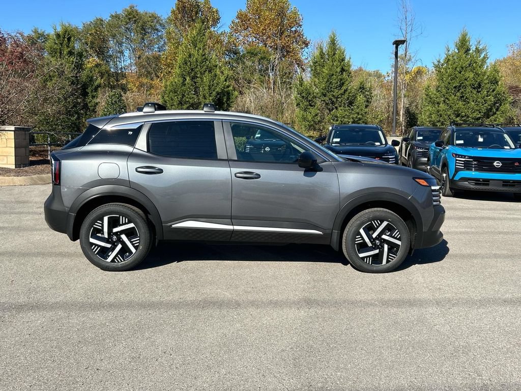 New 2026 Nissan Kicks SV w/ SV Premium Package FWD image 8