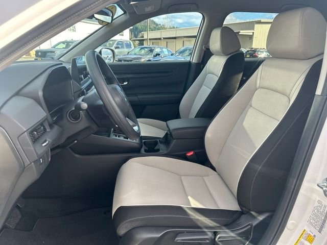 Used 2025 Honda CR-V LX image 17