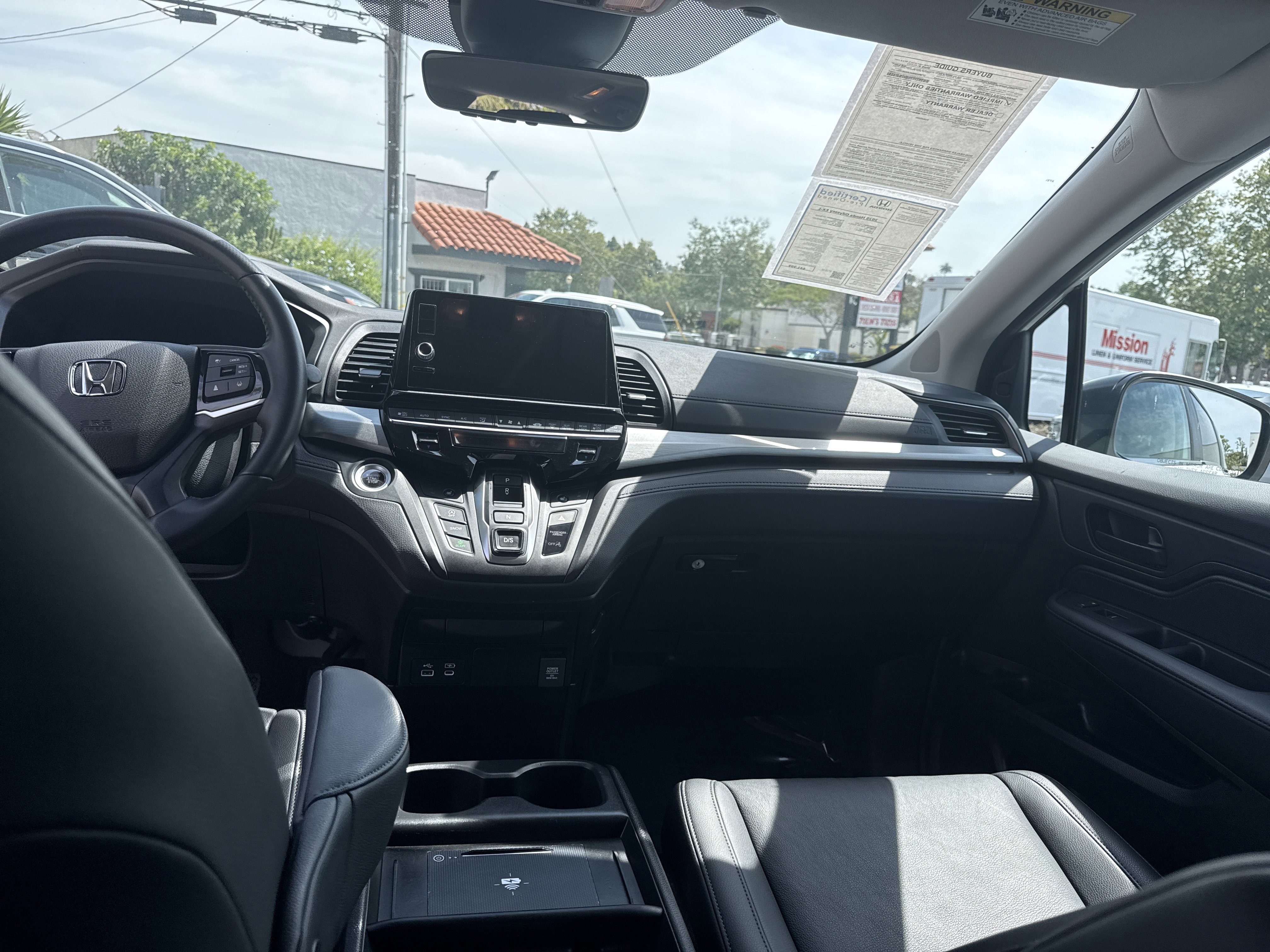 Certified 2025 Honda Odyssey EX-L image 16