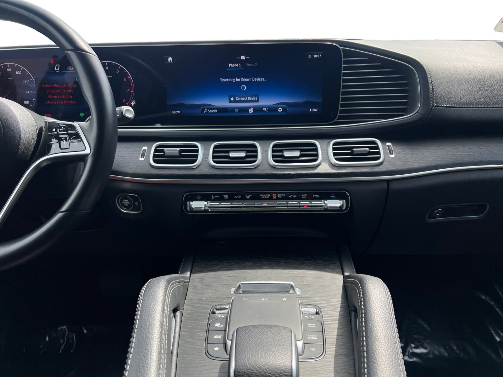 Used 2024 Mercedes-Benz GLS 450 4MATIC image 11