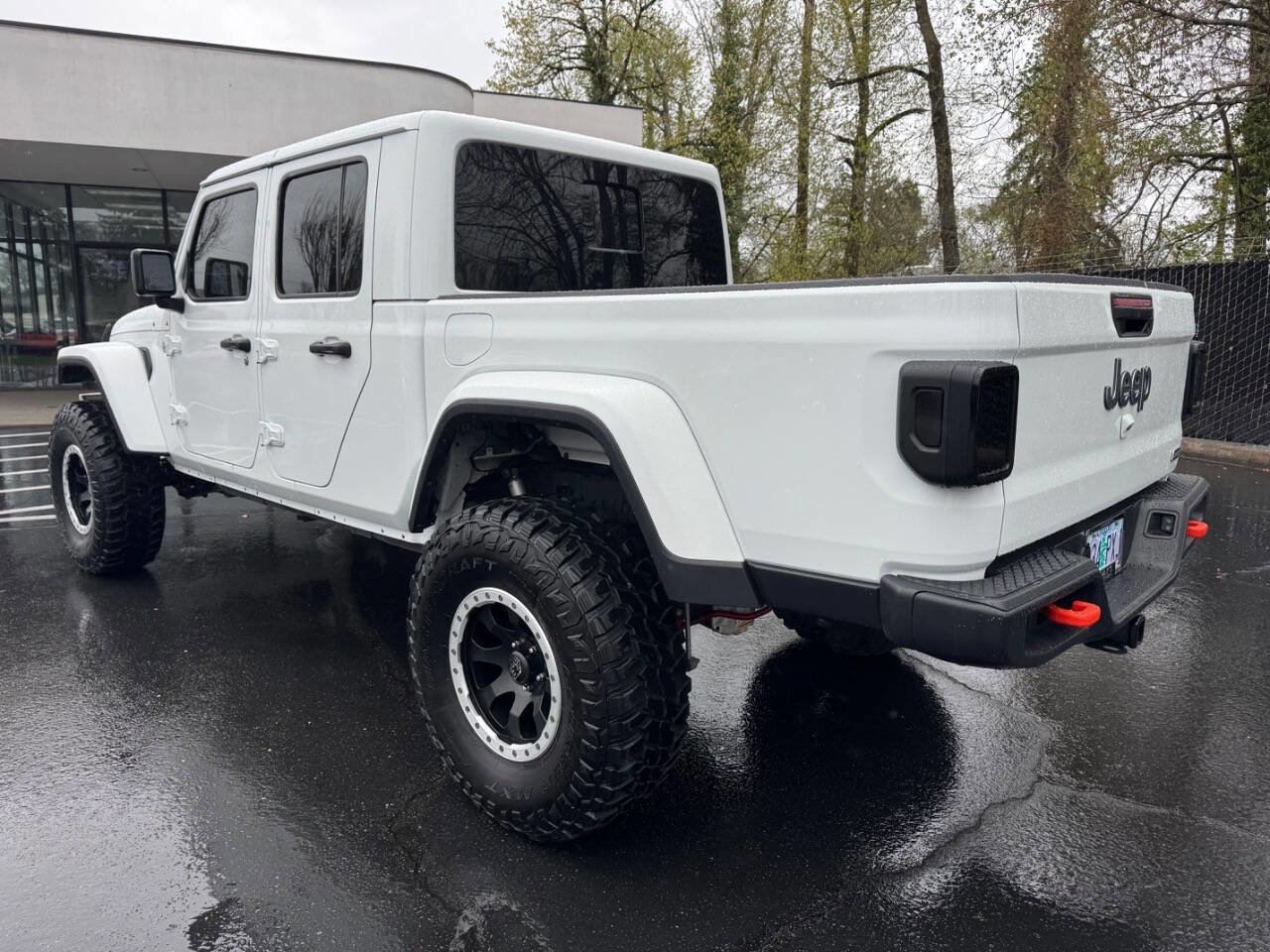 Used 2020 Jeep Gladiator Overland w/ Trailer Tow Package image 3