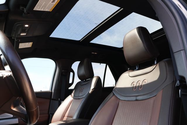 Used 2022 Ford Explorer King Ranch w/ Class IV Trailer Tow Package image 14