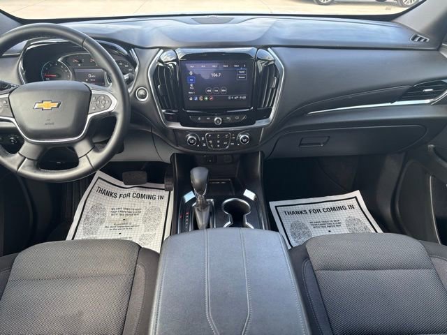 Used 2023 Chevrolet Traverse LT image 12