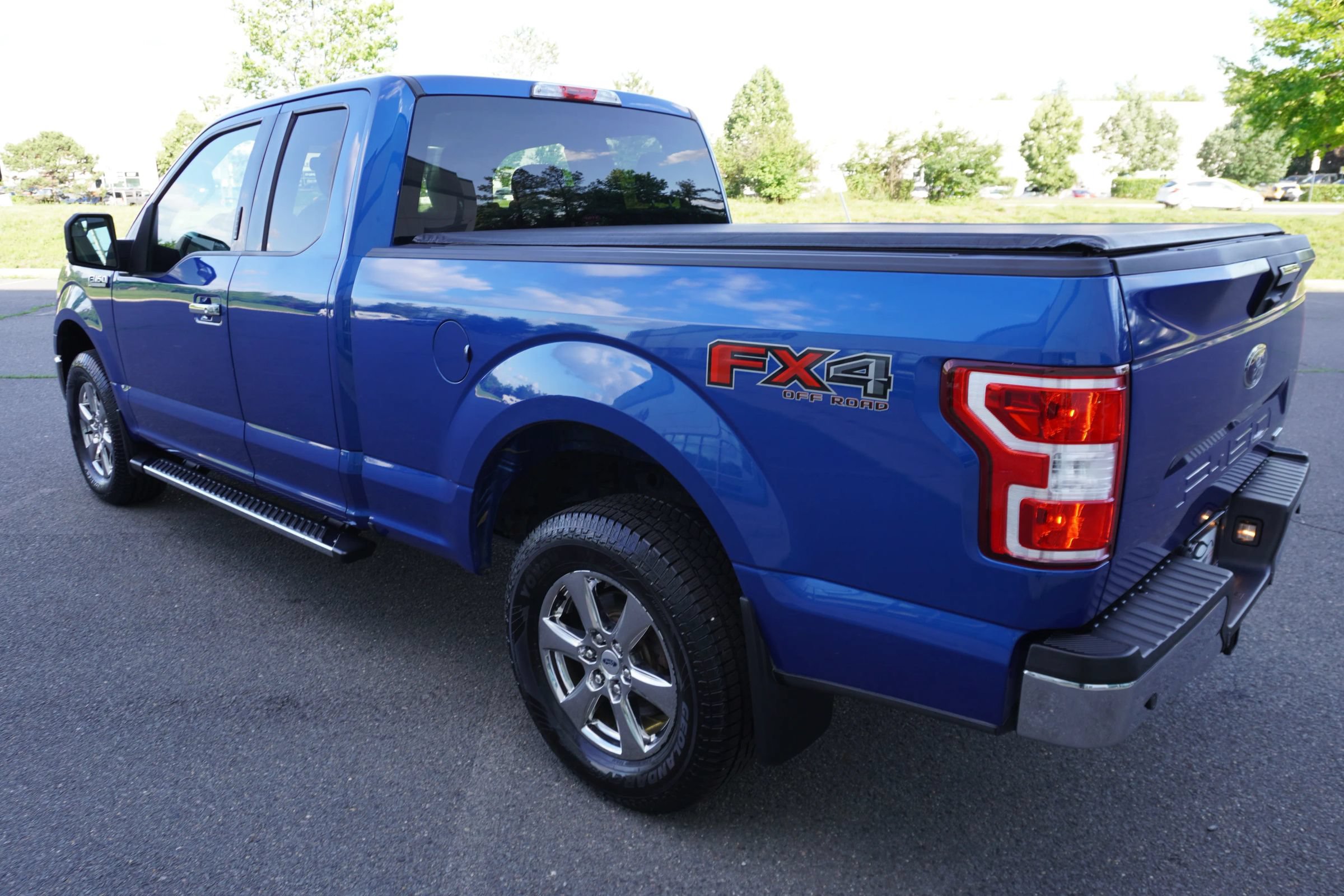 Used 2018 Ford F150 XLT w/ Equipment Group 302A Luxury AWD/4WD image 5