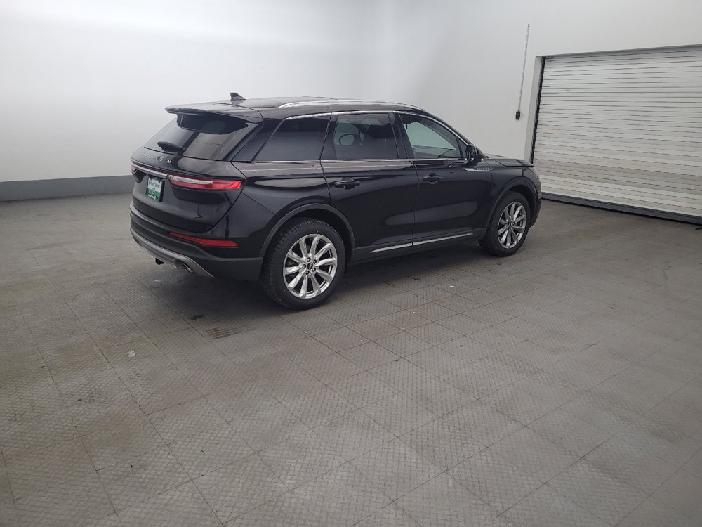 Used 2022 Lincoln Corsair AWD w/ Premium Package image 10