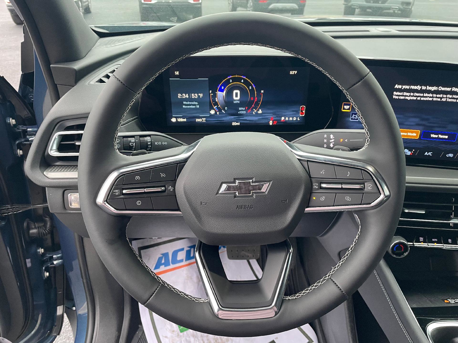 New 2026 Chevrolet Traverse LT w/ Midnight/Sport Edition image 15