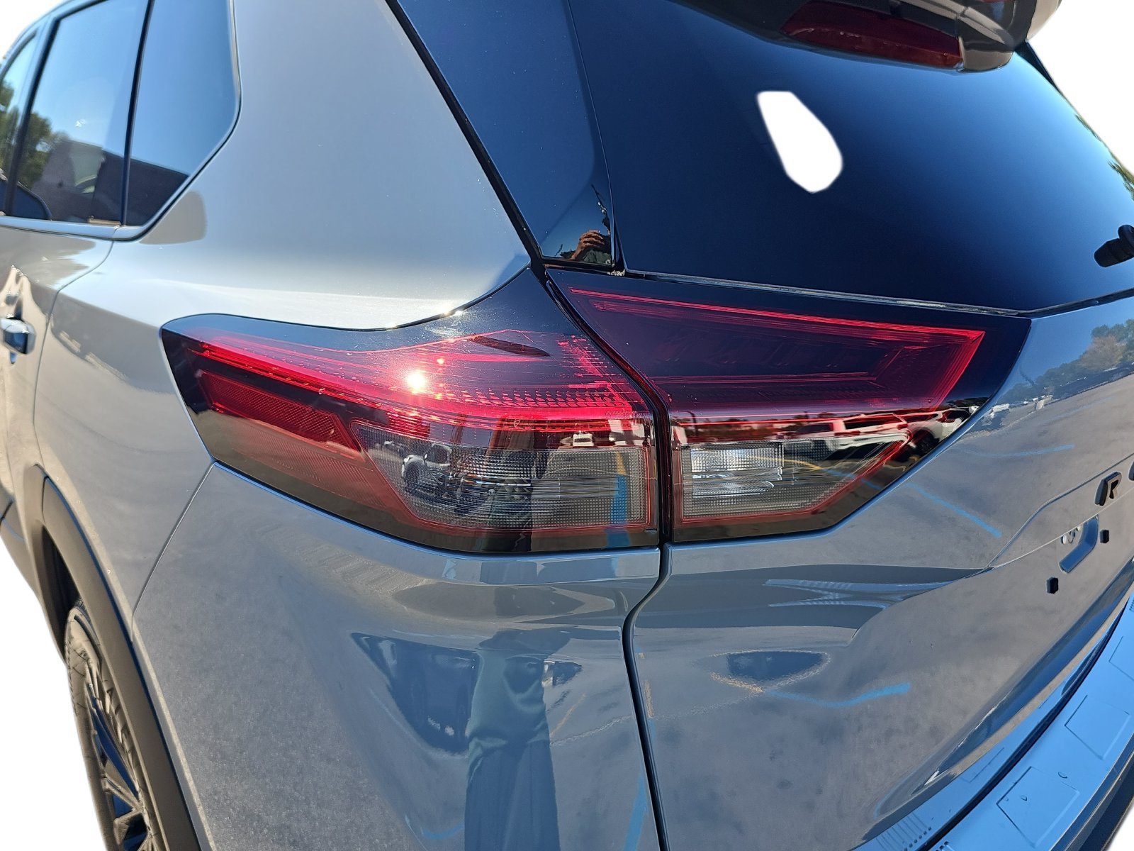 New 2027 Nissan Rogue Dark Armor FWD image 35