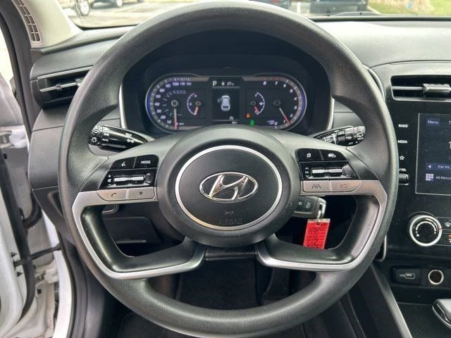 Used 2022 Hyundai Tucson SE image 15