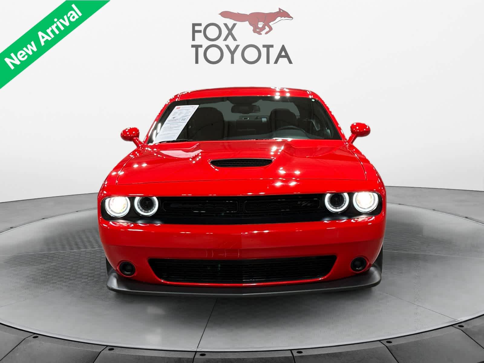 Used 2023 Dodge Challenger R/T w/ Blacktop Package RWD image 9